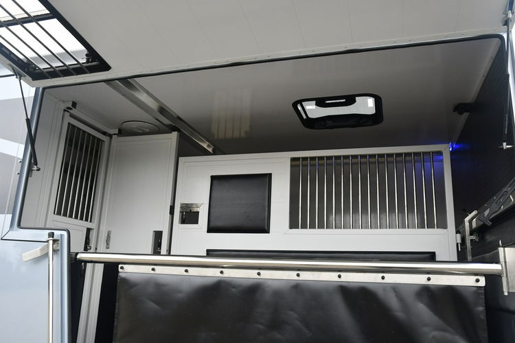 Renault Master Koniowóz 2.3dci Nowa Zabudowa Ogierowa. Kamery na Stanowiska zdjęcie 26