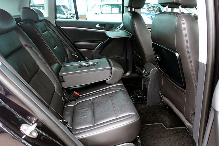 Volkswagen Tiguan SPORT&STYLE 4x4 Skóra+Automat+Xenon GWARANCJA KRAJOWY Bezwypadkowy 4x2 zdjęcie 10