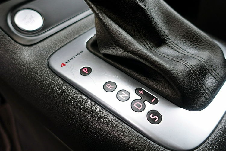 Volkswagen Tiguan SPORT&STYLE 4x4 Skóra+Automat+Xenon GWARANCJA KRAJOWY Bezwypadkowy 4x2 zdjęcie 19