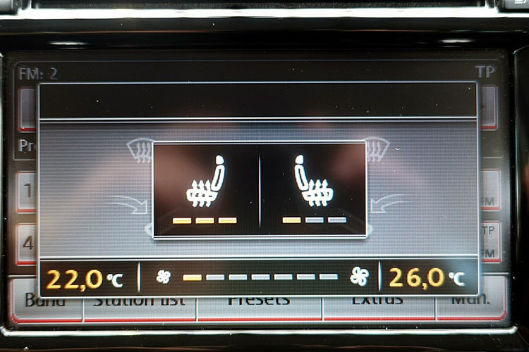 Volkswagen Tiguan SPORT&STYLE 4x4 Skóra+Automat+Xenon GWARANCJA KRAJOWY Bezwypadkowy 4x2 zdjęcie 24