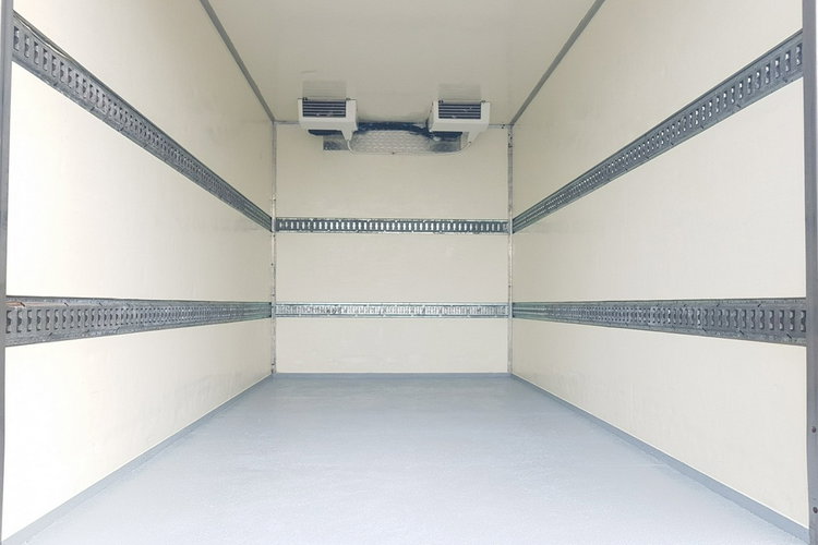 Mercedes Sprinter CHŁODNIA 8EP IOZTERMA AGREGAT 4.12x2.15x2.30 KLIMA 314 CDI zdjęcie 18