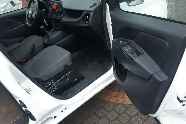 Fiat Doblo zdjęcie 10