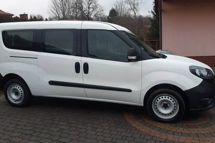 Fiat Doblo zdjęcie 11