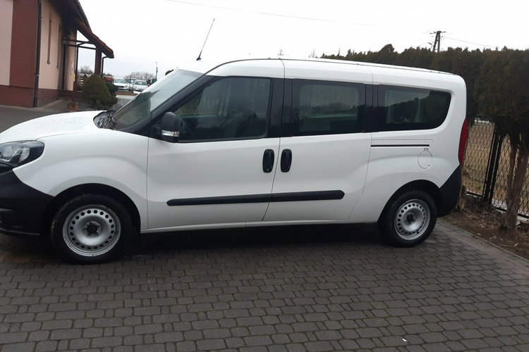 Fiat Doblo zdjęcie 12