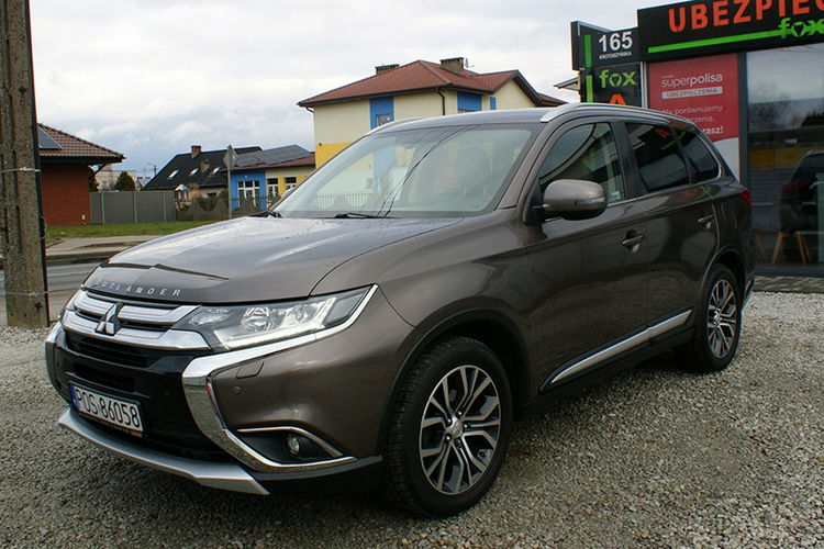 Mitsubishi Outlander SALON PL 4x4 7 osobowy Gwarancja 6mc zdjęcie 3