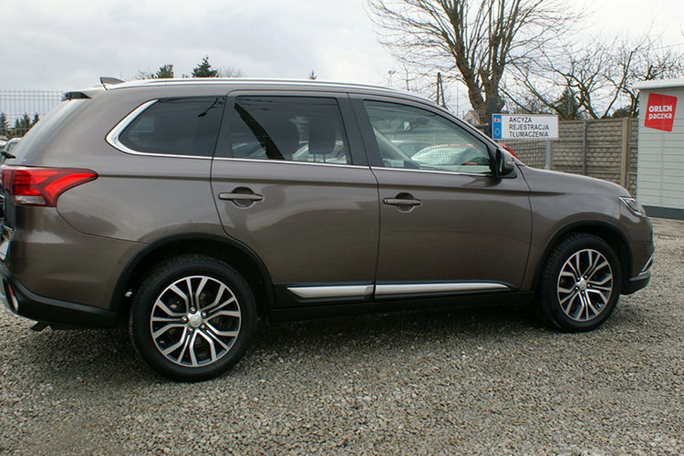 Mitsubishi Outlander SALON PL 4x4 7 osobowy Gwarancja 6mc zdjęcie 8