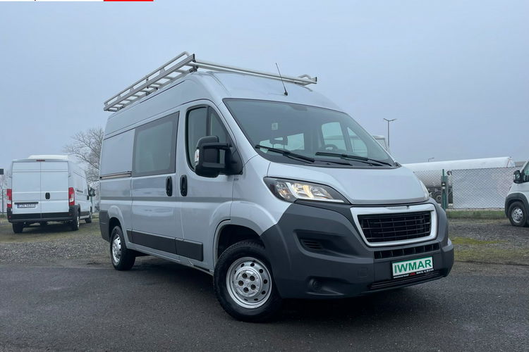 Peugeot Boxer 2.0 130KM 2018 L2H2 Brygadówka 6osobowy Klimatyzacja Tempomat zdjęcie 1