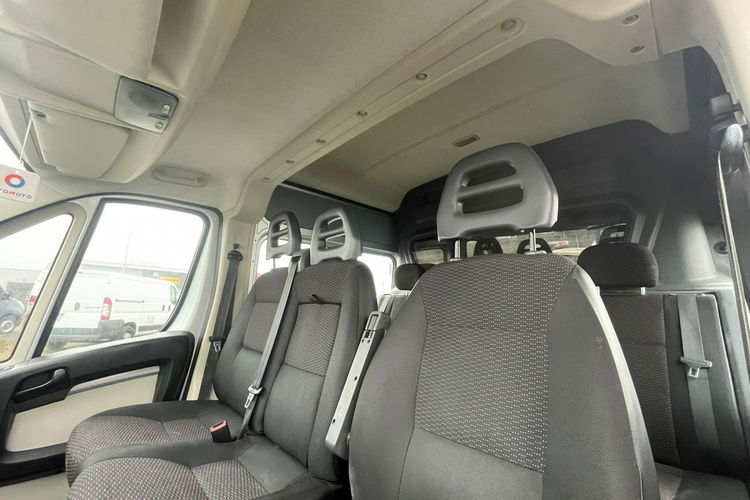 Peugeot Boxer 2.0 130KM 2018 L2H2 Brygadówka 6osobowy Klimatyzacja Tempomat zdjęcie 17