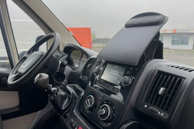 Peugeot Boxer 2.0 130KM 2018 L2H2 Brygadówka 6osobowy Klimatyzacja Tempomat zdjęcie 25