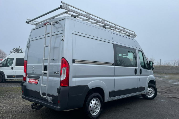 Peugeot Boxer 2.0 130KM 2018 L2H2 Brygadówka 6osobowy Klimatyzacja Tempomat zdjęcie 3