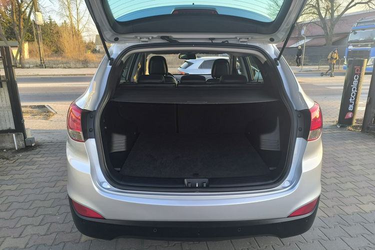 Hyundai ix35 2.0 CRDi 136KM 4x4 Klimatronic Navi Skóra Kamera zdjęcie 23