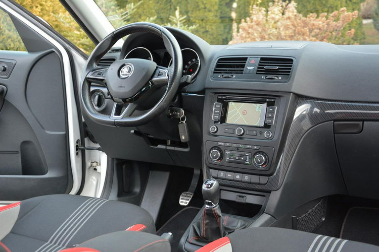 Yeti Monte Carlo Bi-xenon Park Assist 2XPark Ledy 4x4 Navi Kamera ASO SKODA zdjęcie 19