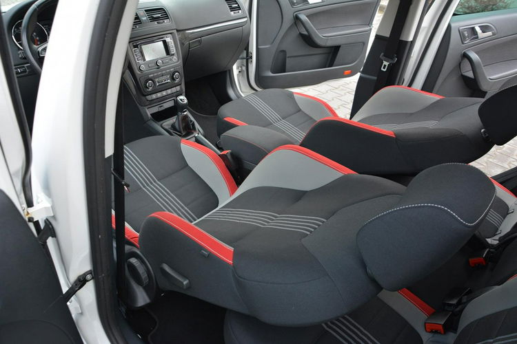 Yeti Monte Carlo Bi-xenon Park Assist 2XPark Ledy 4x4 Navi Kamera ASO SKODA zdjęcie 23