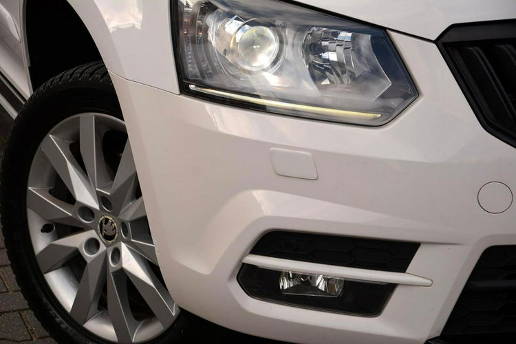 Yeti Monte Carlo Bi-xenon Park Assist 2XPark Ledy 4x4 Navi Kamera ASO SKODA zdjęcie 8