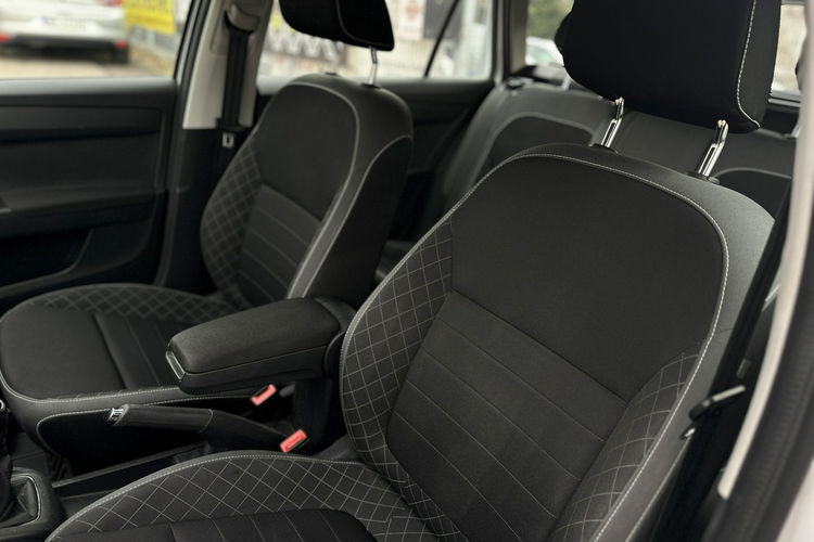 Skoda Fabia Salon Polska Poleasingowy I właściciel Serwis ASO VAT 23% Bezwypadkowy zdjęcie 15