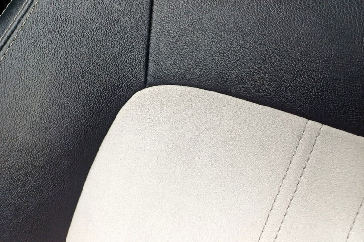 Kia Sportage 1.7 CRDi Nawigacja Solardach Kamera Cofania Klimatronic zdjęcie 18