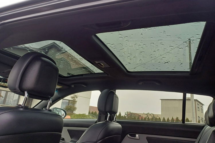 Kia Sportage 1.7 CRDi Nawigacja Solardach Kamera Cofania Klimatronic zdjęcie 20