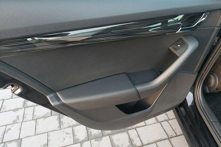 Skoda Octavia Polski salon, bezwypadkowy, 1.8 180PS, STYLE, Full LED. zdjęcie 18