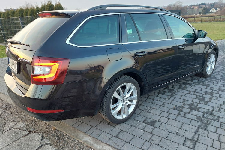 Skoda Octavia Polski salon, bezwypadkowy, 1.8 180PS, STYLE, Full LED. zdjęcie 4