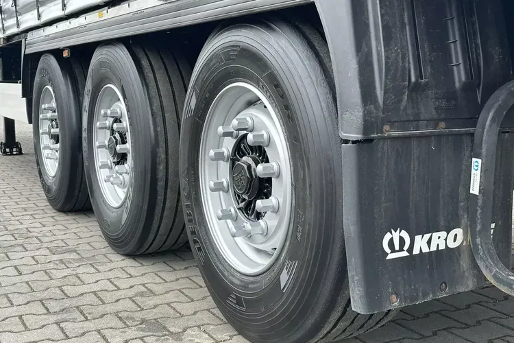 Krone STANDARD / FIRANKA / XL / MAŁY PRZEBIEG / STAN BARDZO DOBRY zdjęcie 10