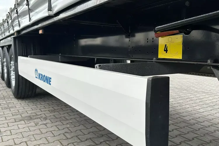 Krone STANDARD / FIRANKA / XL / MAŁY PRZEBIEG / STAN BARDZO DOBRY zdjęcie 13