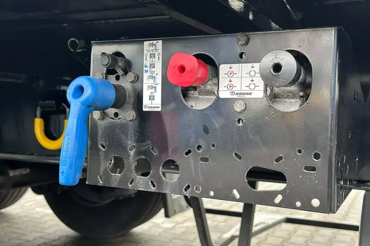 DAF ZESTAW / XF 106.480 SSC / RETARDER + KRONE FIRARNKA 2021 zdjęcie 22