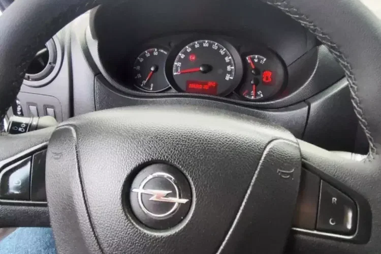 Opel Movano zdjęcie 15