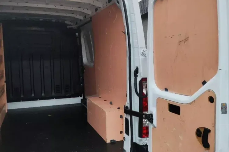 Opel Movano zdjęcie 19