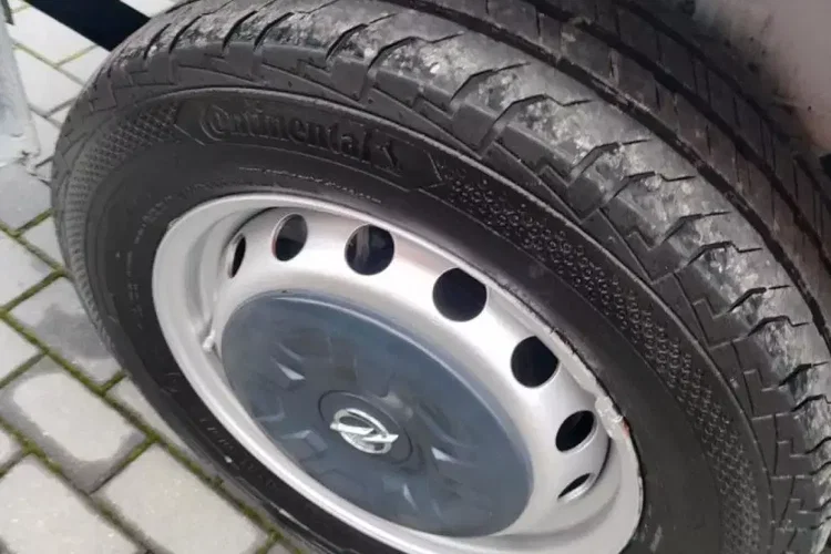 Opel Movano zdjęcie 25