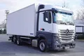 samochód ciężarowy Mercedes zdjęcie 1