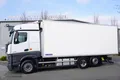 samochód ciężarowy Mercedes zdjęcie 7