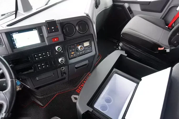 MAN T 520 / ACC / EURO 6 / SSC / MEGA BDF / 7.82 M zdjęcie 9