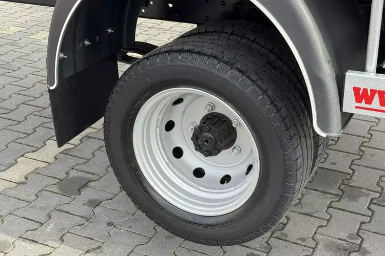 Nissan Cabstar zdjęcie 34