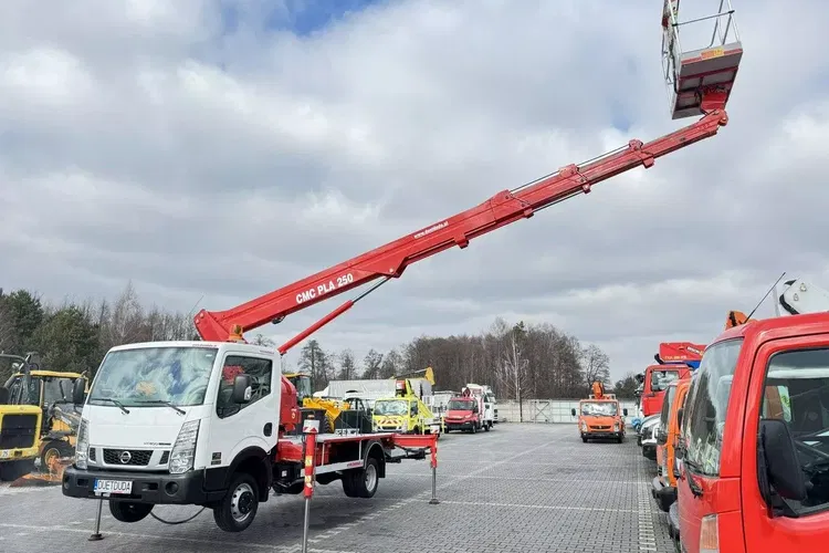 Nissan Cabstar zdjęcie 35