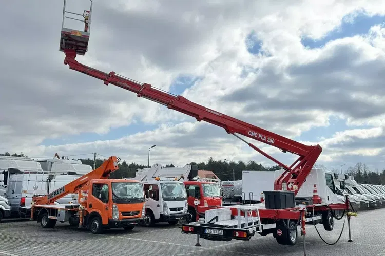 Nissan Cabstar zdjęcie 40