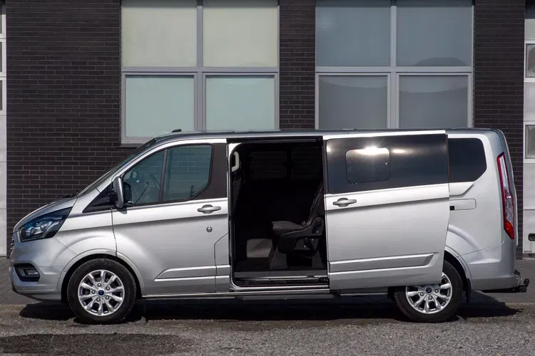 Ford tourneo-custom zdjęcie 27