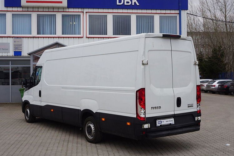 IVECO DAILY 35S16 zdjęcie 3