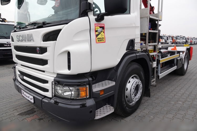 Scania P 320 / 4X2 / WYWROTKA BDF + HDS HMF 635 / STERIWANIE RADIOWE / CHWYTAK / EURO 6 / BDF + KIPPER + HDS  zdjęcie 16