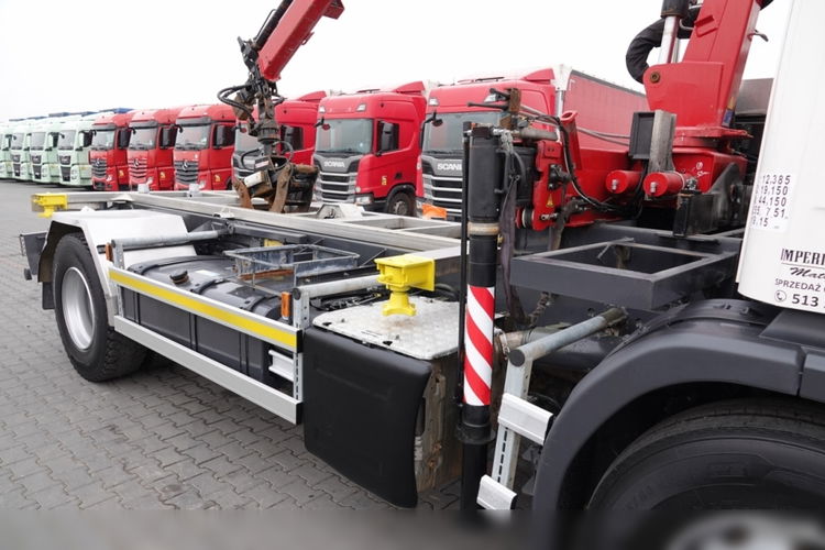 Scania P 320 / 4X2 / WYWROTKA BDF + HDS HMF 635 / STERIWANIE RADIOWE / CHWYTAK / EURO 6 / BDF + KIPPER + HDS  zdjęcie 22