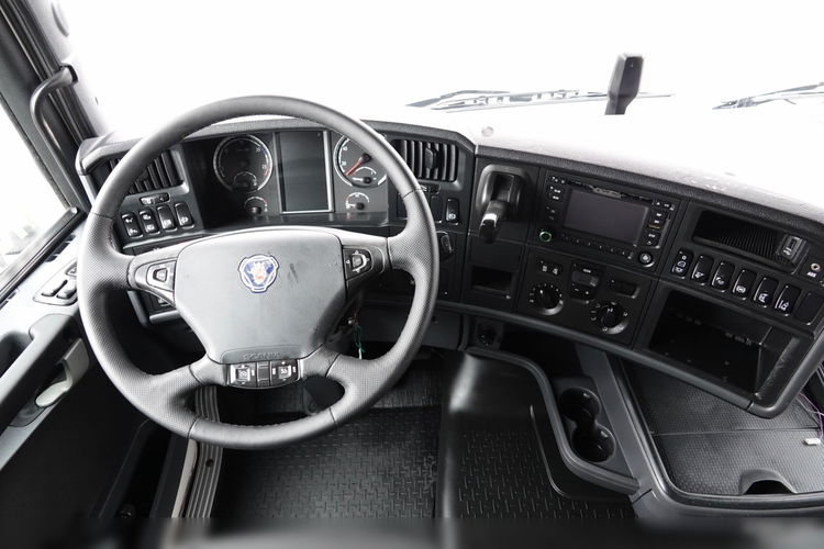 Scania R 450 / RETARDER / HYDRAULIKA / BEZ EGR / ALUFELGI / PO KONTRAKCIE SERWISOWYM / SPROWADZONA zdjęcie 29