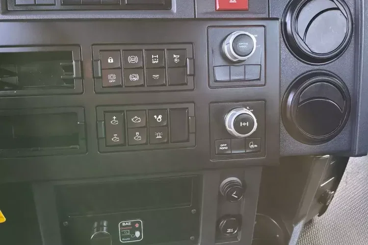 Renault C480 SILNIK 13L / 8x4 / WYWROTKA / HYDRAULICZNA TYLNA KLAPA / zdjęcie 19