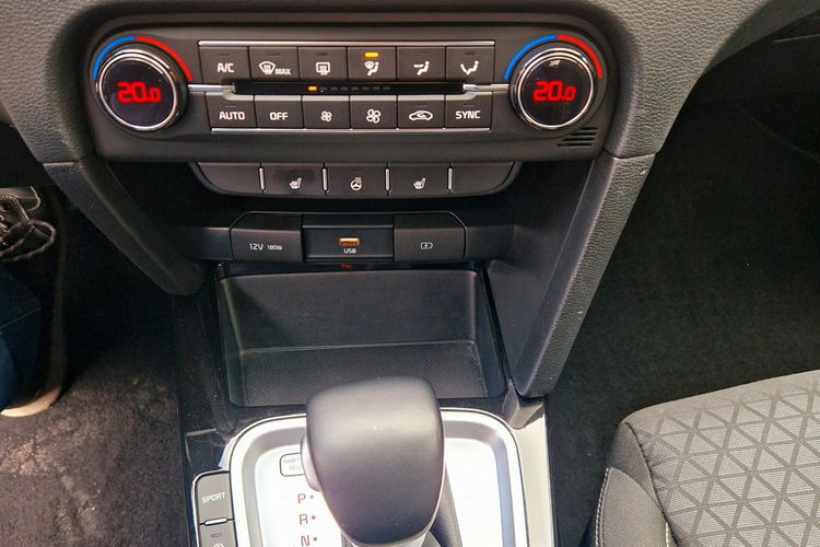 Kia Cee'd Automat. wASO. Asystent pasa zdjęcie 17