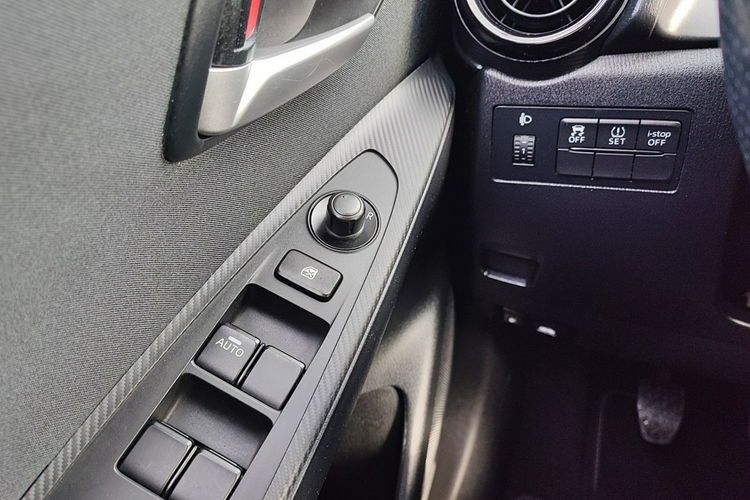 Mazda 2 1.5 SKYACTIV-G Prime-Line zdjęcie 15