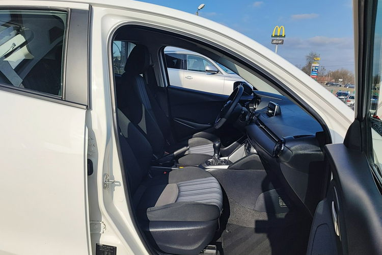 Mazda 2 1.5 SKYACTIV-G Prime-Line zdjęcie 18