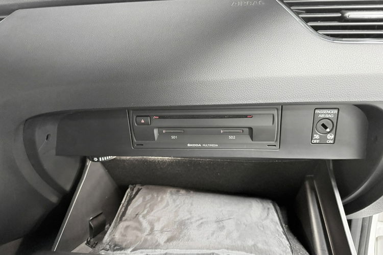 Skoda Octavia RS 2.0 TDI 184KM VRS Mode AppleCar Bi-Xenon El.Klapa CANTON HiFI NIEMC zdjęcie 29