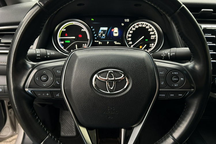 Toyota Camry 2.5 HSD 218KM COMFORT, salon Polska, gwarancja, FV23% zdjęcie 21