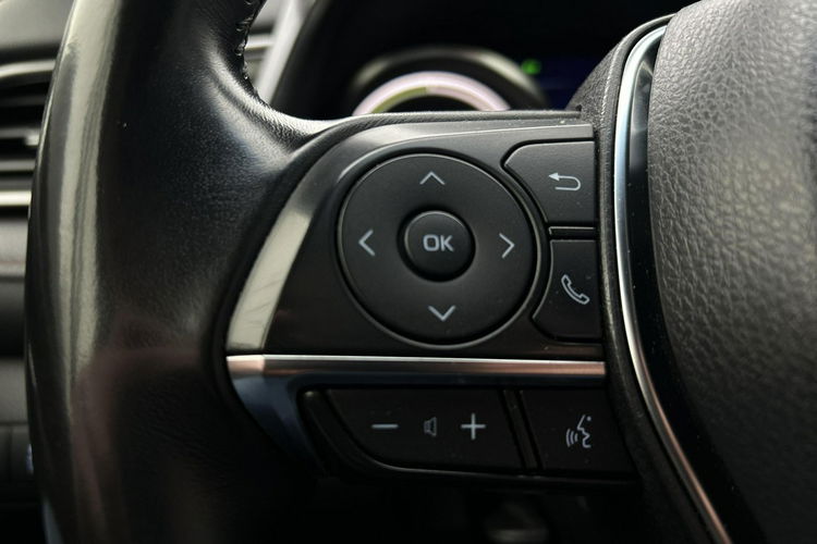 Toyota Camry 2.5 HSD 218KM COMFORT, salon Polska, gwarancja, FV23% zdjęcie 22