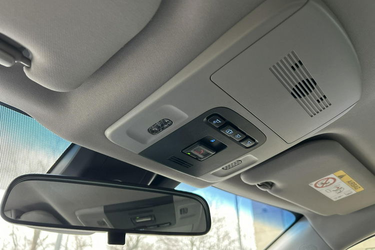 Toyota Camry 2.5 HSD 218KM COMFORT, salon Polska, gwarancja, FV23% zdjęcie 27