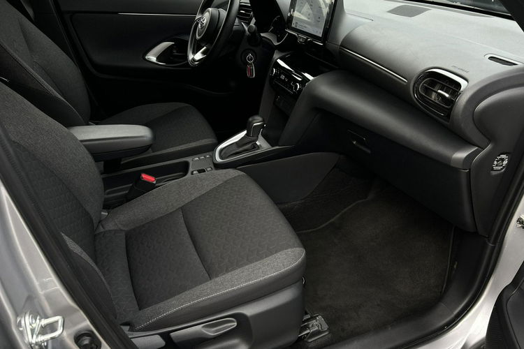 Toyota Yaris Cross 1.5 HSD 116KM COMFORT STYLE TECH, salon Polska, gwarancja, FV23% zdjęcie 14
