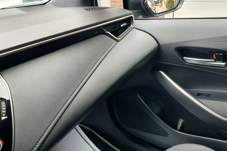 Toyota Corolla 1.8 122KM Hybrid COMFORT+TECH+NAVI Salon PL, I WŁ, Serwis , F.vat zdjęcie 30